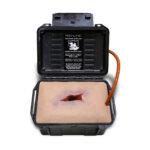 Trenażer tamowania krwotoku – rana odłamkowa (Techline – Shrapnel Wound in a Box®)